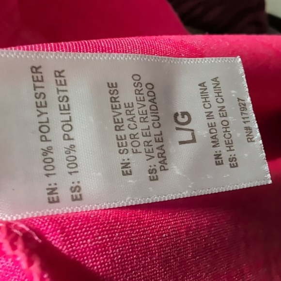 Reebok long sleeve performance hoodie with thumb holes - Picture 6 of 6